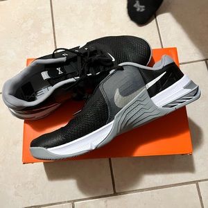 New NIKE METCON 7